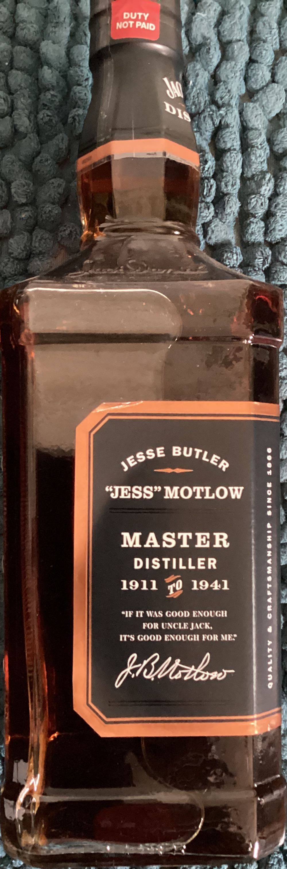 Master Distiller #2 - Jack Daniels Distillery (1 L) alcohol collectible [Barcode 082184090442] - Main Image 2