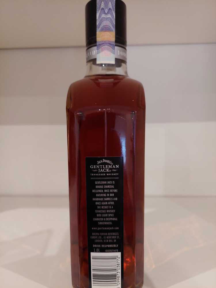 Gentleman Jack - Jack Daniel‘s Distillery (50 mL) alcohol collectible - Main Image 2