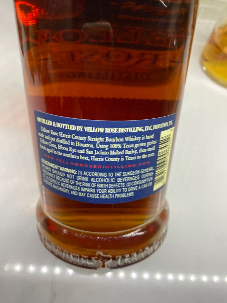 Yellow Rose “Harris County Straight Bourbon Whiskey” - Yellow Rose Distilling (750mL) alcohol collectible [Barcode 857186006452] - Main Image 2