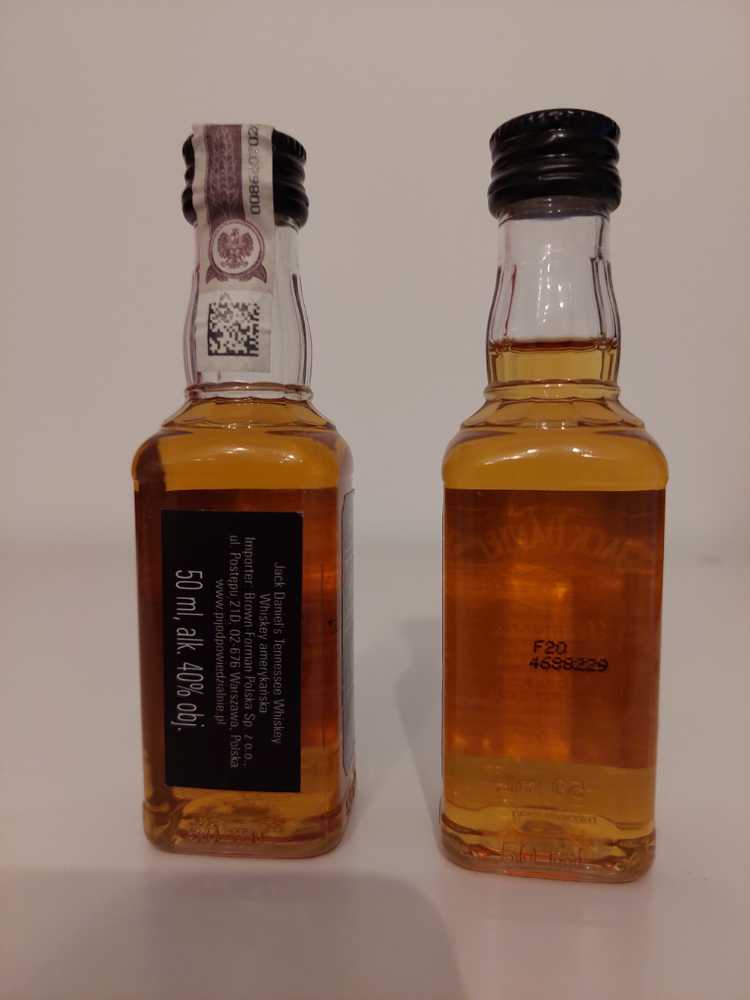 Black Label PET  (50 mL) alcohol collectible - Main Image 3