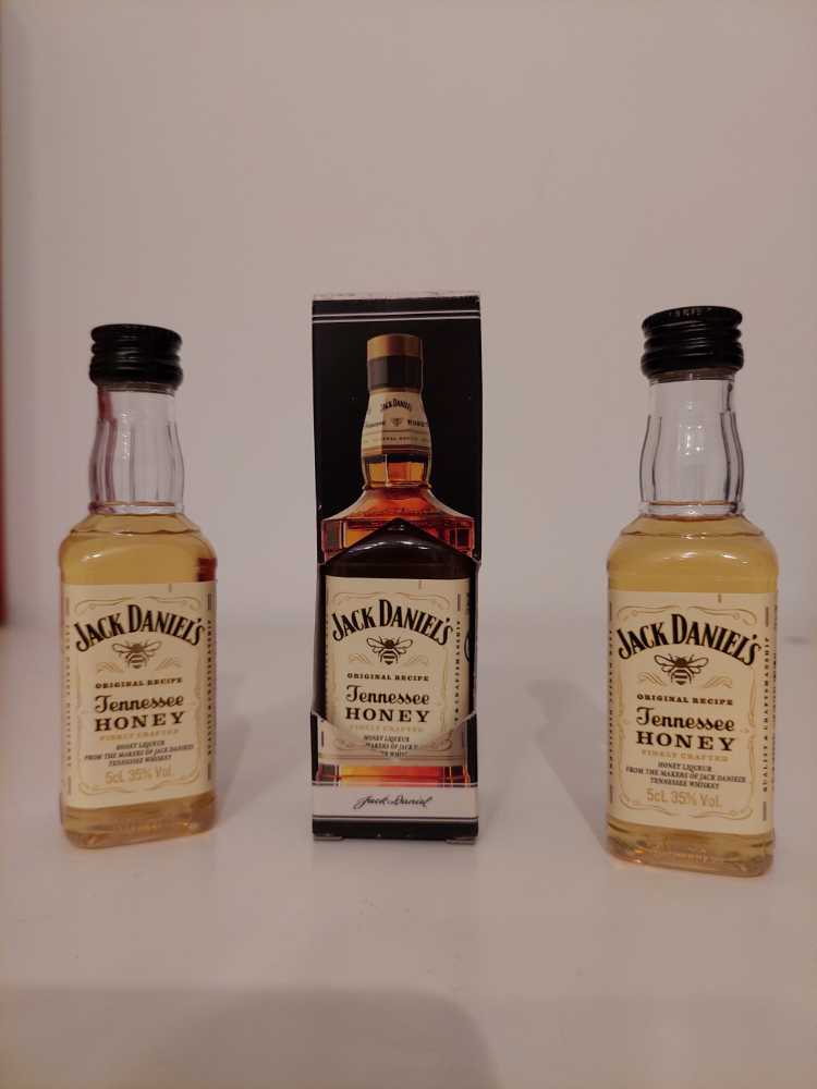 Diddy Kong Game Piece