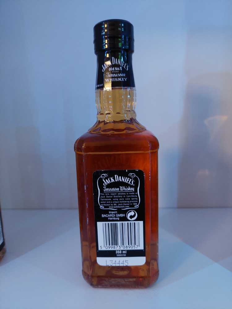 Black Label  (350 mL) alcohol collectible - Main Image 3