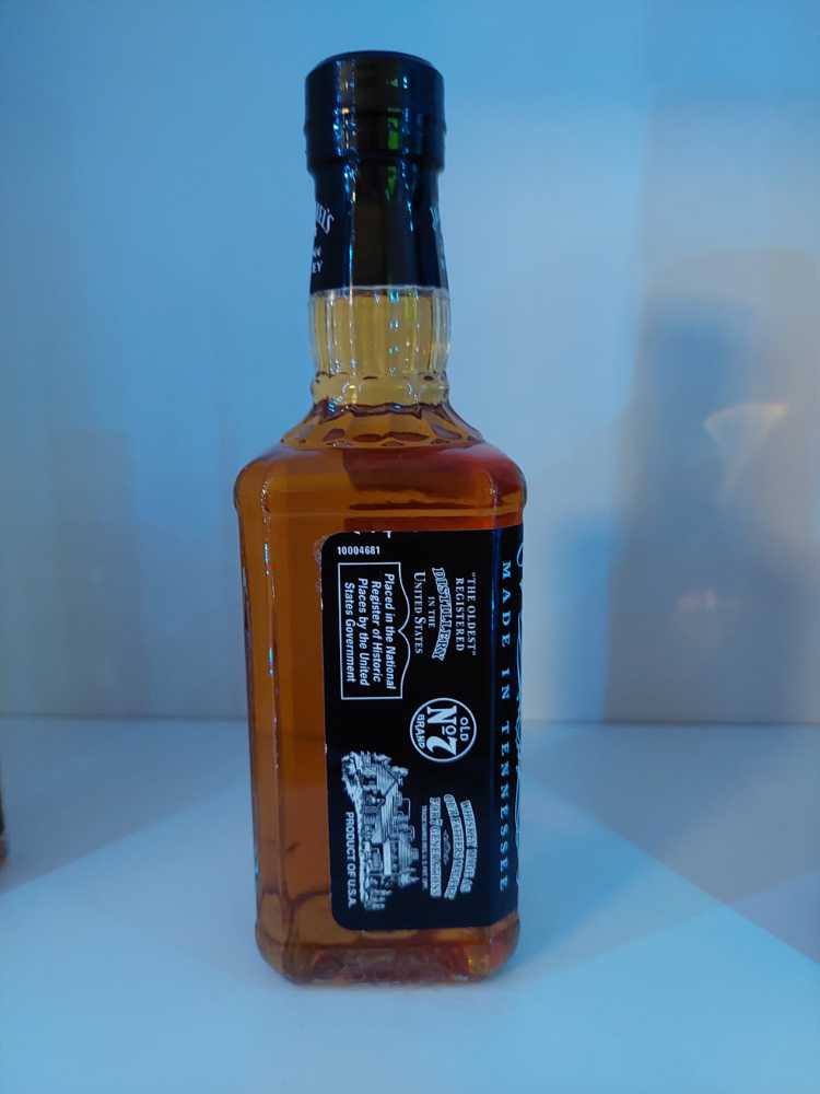 Black Label  (350 mL) alcohol collectible - Main Image 4