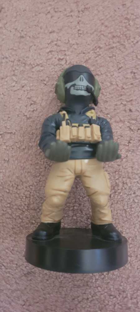 Ghost Call Of Duty Controller Holder   alcohol collectible - Main Image 1