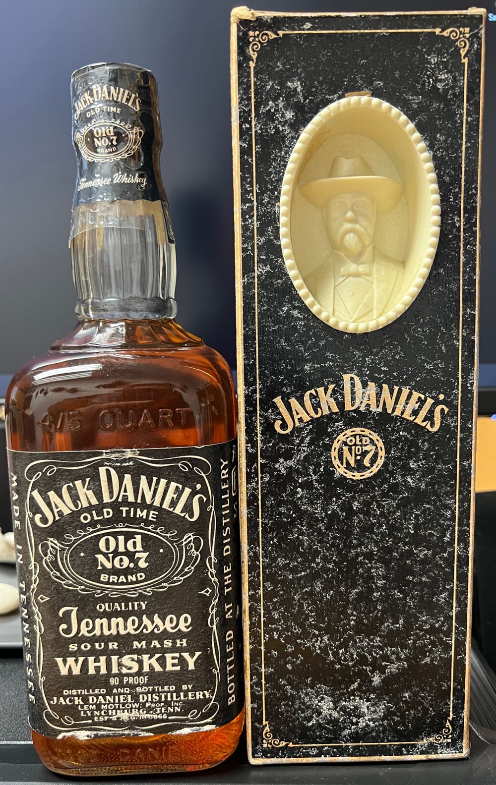 Henderson & Richards