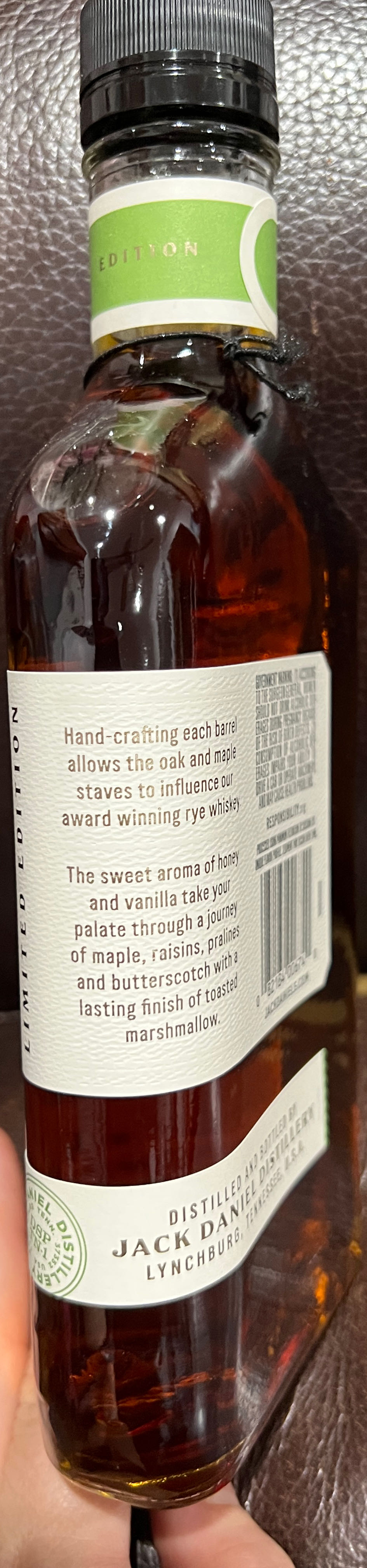 Tennessee Distillery Series #8 (Signed) - Jack Daniel Distillery (375 mL) alcohol collectible [Barcode 082184006740] - Main Image 3