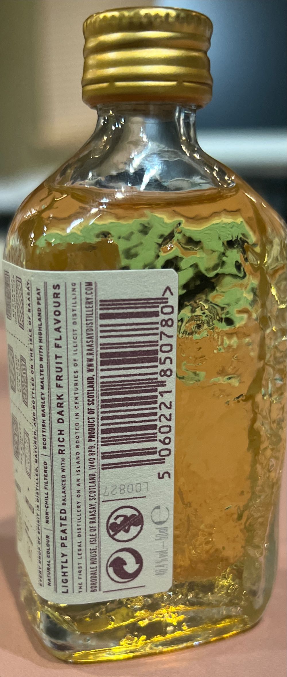 Isle Of Raasay Single Malt Whisky  alcohol collectible [Barcode 5060221850780] - Main Image 2