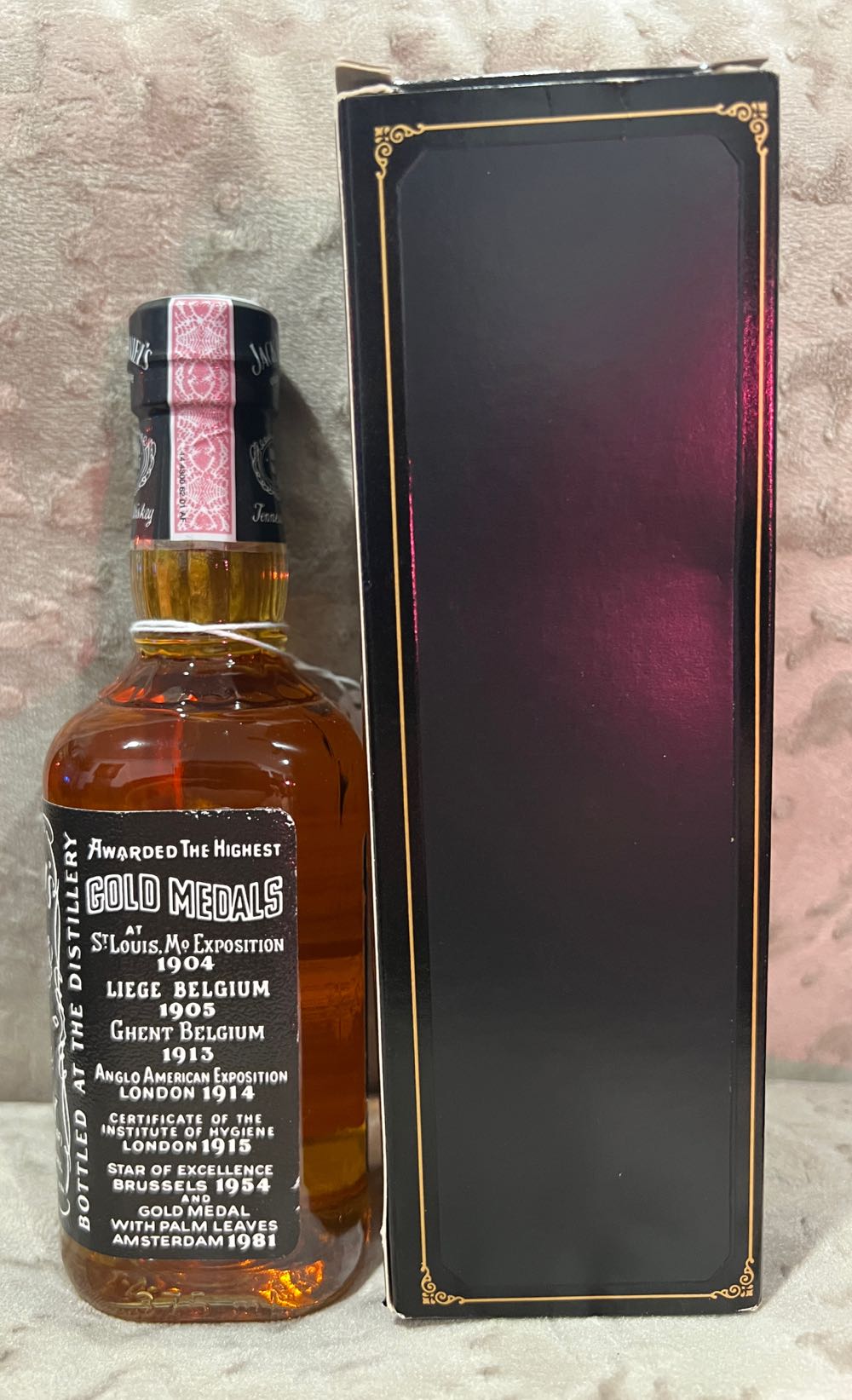 Black Label 1996 - Jack Daniel’s Distillery, Lynchburg, TN (375 mL) alcohol collectible - Main Image 4