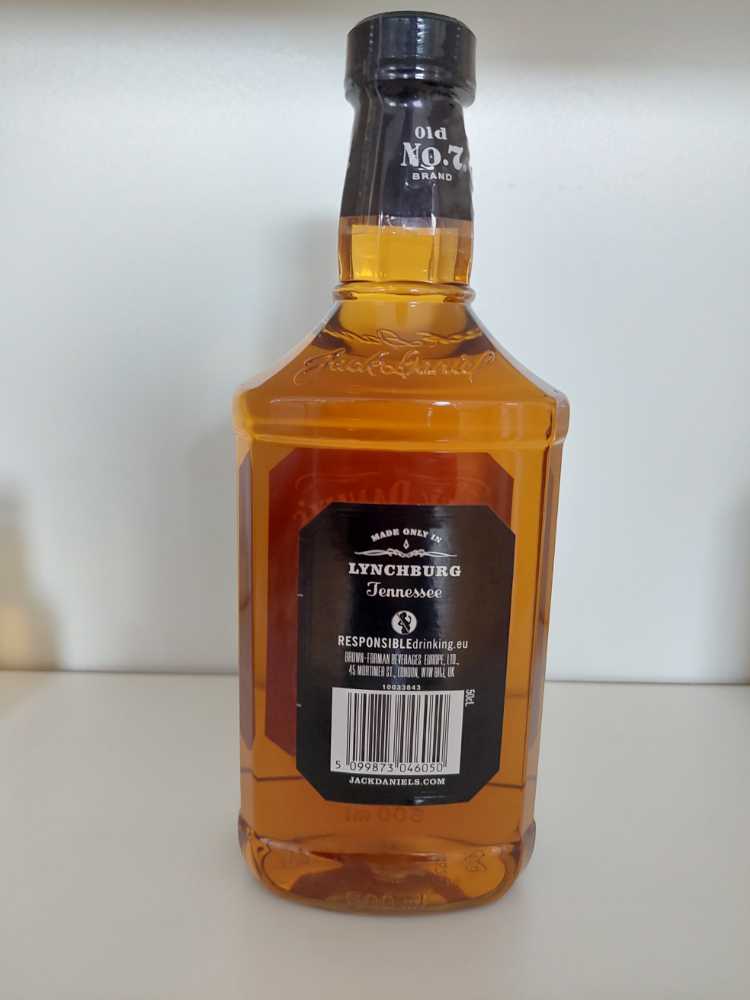 Black Label  (500 mL) alcohol collectible - Main Image 2