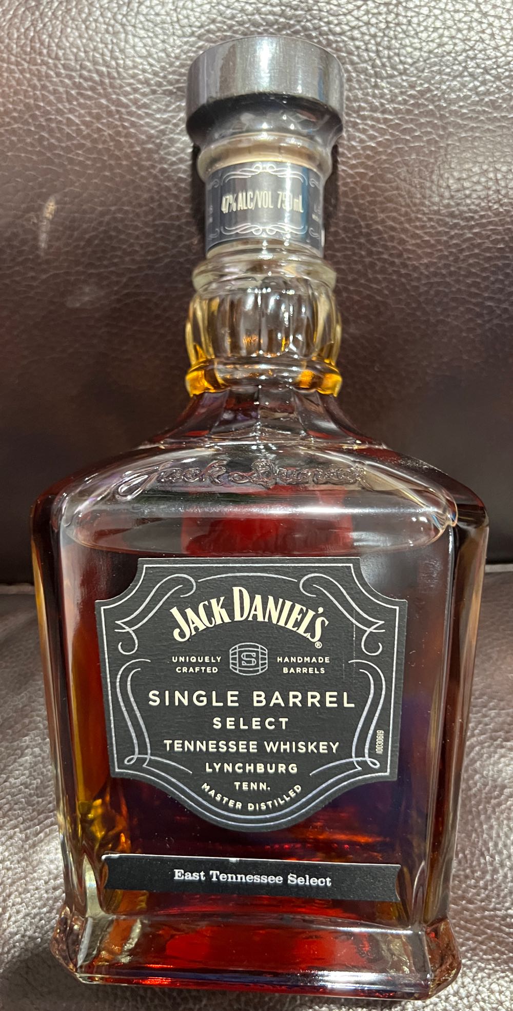 Bristol VA vs TENN Game - Jack Daniel’s Distillery, Lynchburg, TN (750 mL) alcohol collectible [Barcode 082184087008] - Main Image 2