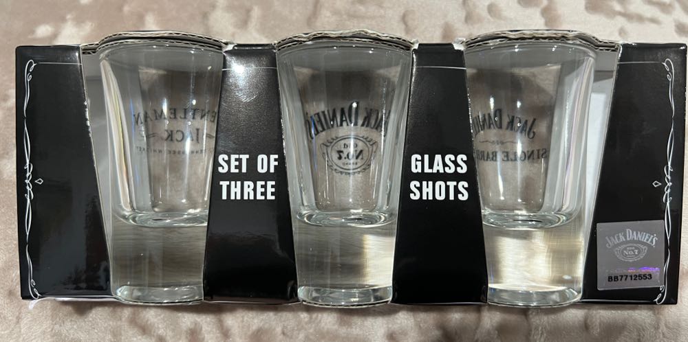 Set Of 3 Glass Shots - Jack Daniel’s Distillery, Lynchburg, TN alcohol collectible [Barcode 2100000005475] - Main Image 2