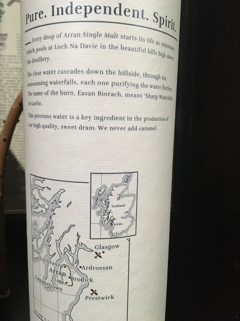 Arran Barrel Reserve Single Malt Whisky - Isle Of Arran Distillery (700 mL) alcohol collectible [Barcode 5060044483738] - Main Image 4