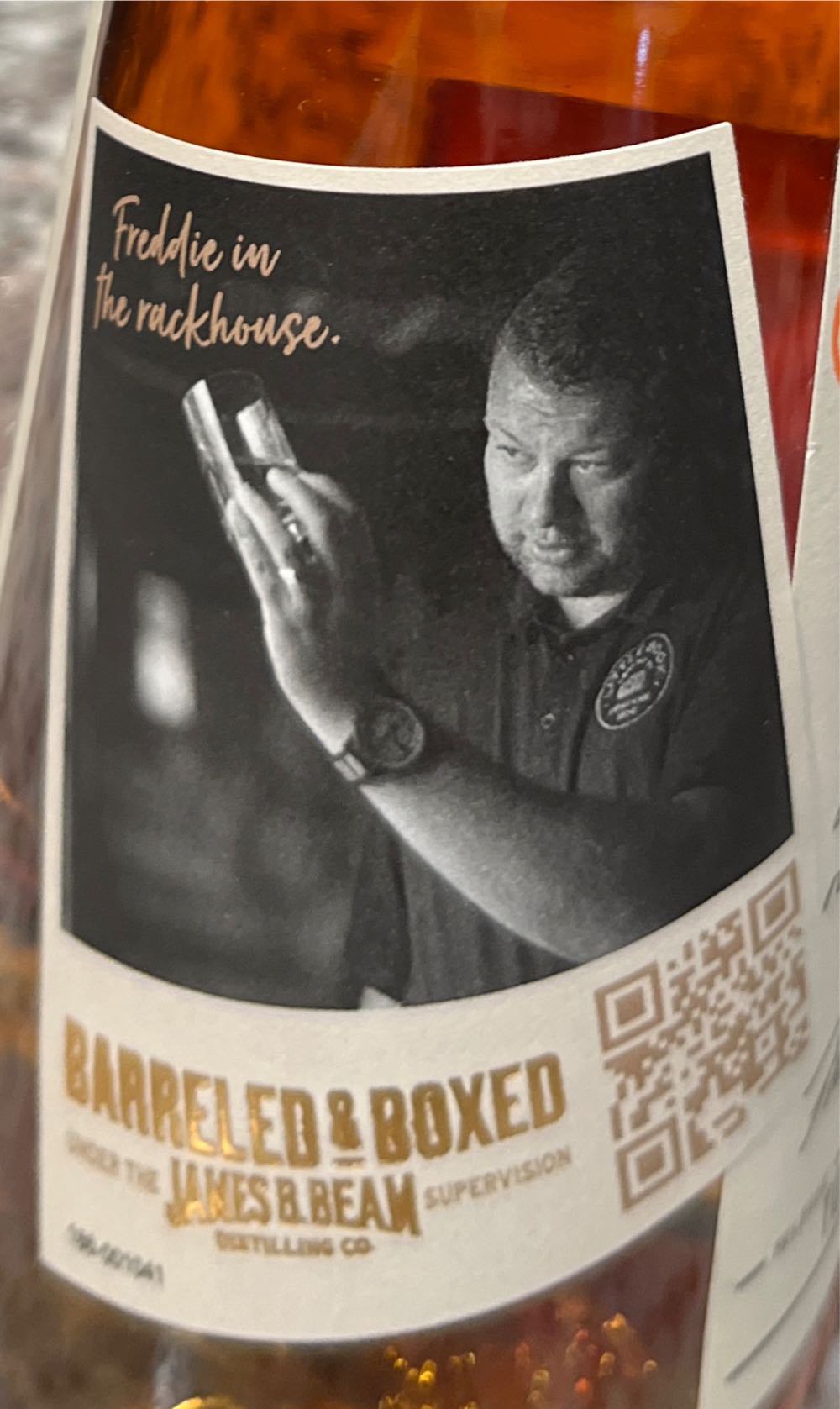 Jim Beam Distillers’ Share 01 - Jim B.Beam Distilling Co. (375 mL) alcohol collectible [Barcode 080686027935] - Main Image 2