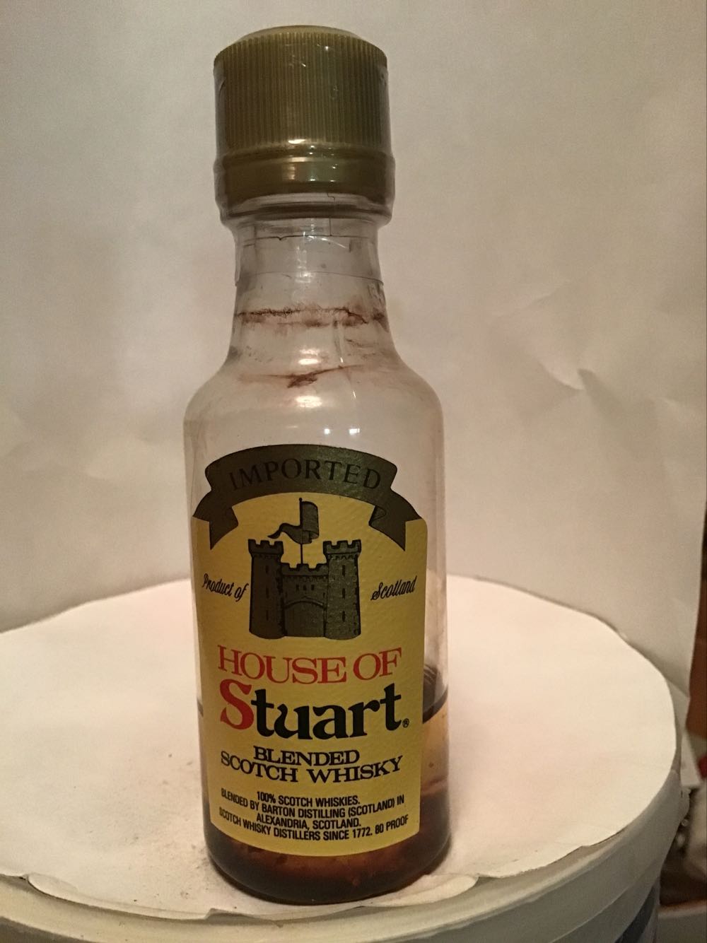 House Of Stuart - House Of Stuart (1.10 FL OZ) alcohol collectible - Main Image 3