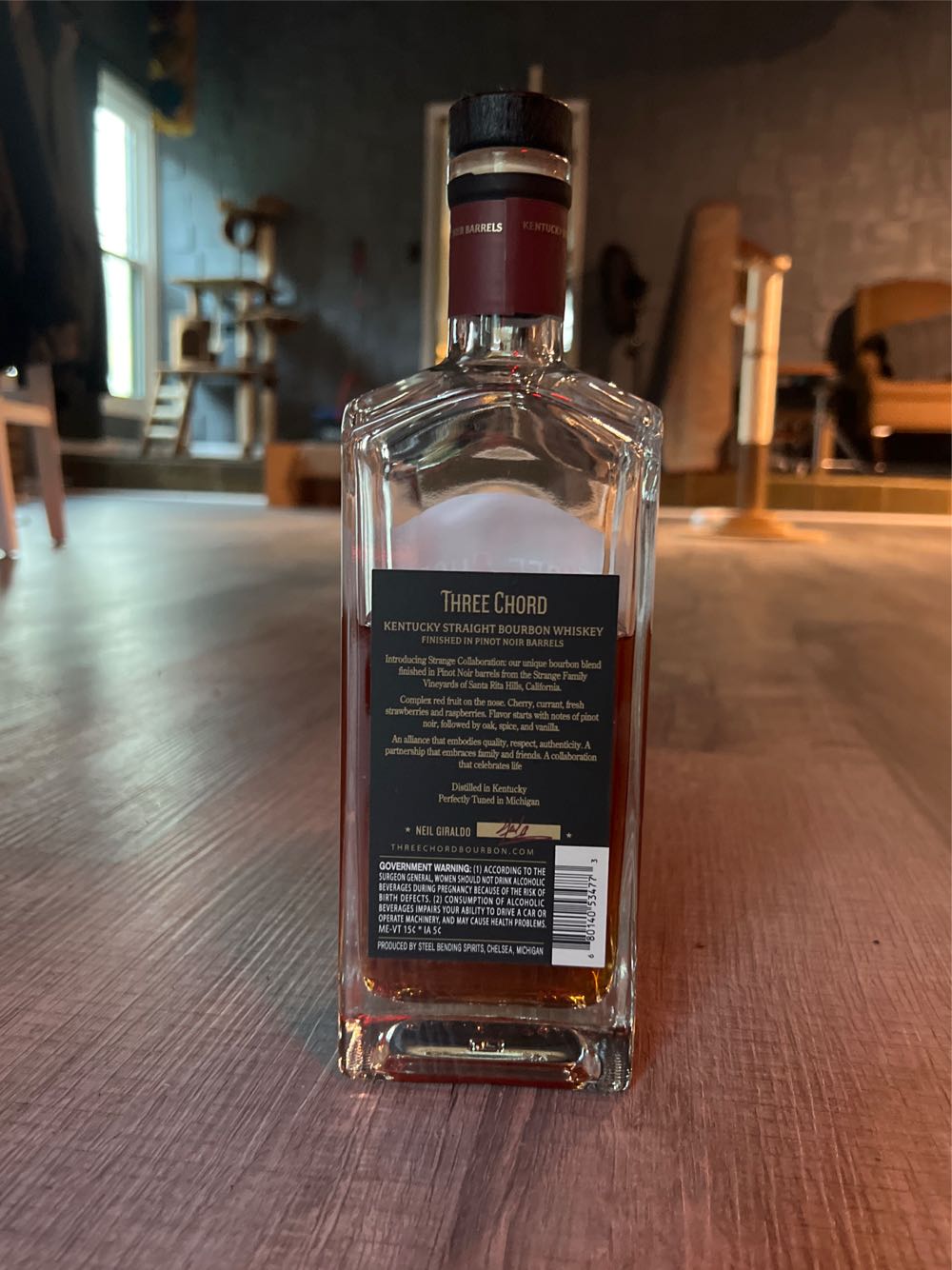 Three Chord Strange Collaboration Bourbon - Three Chord (750 mL) alcohol collectible [Barcode 680140534773] - Main Image 2