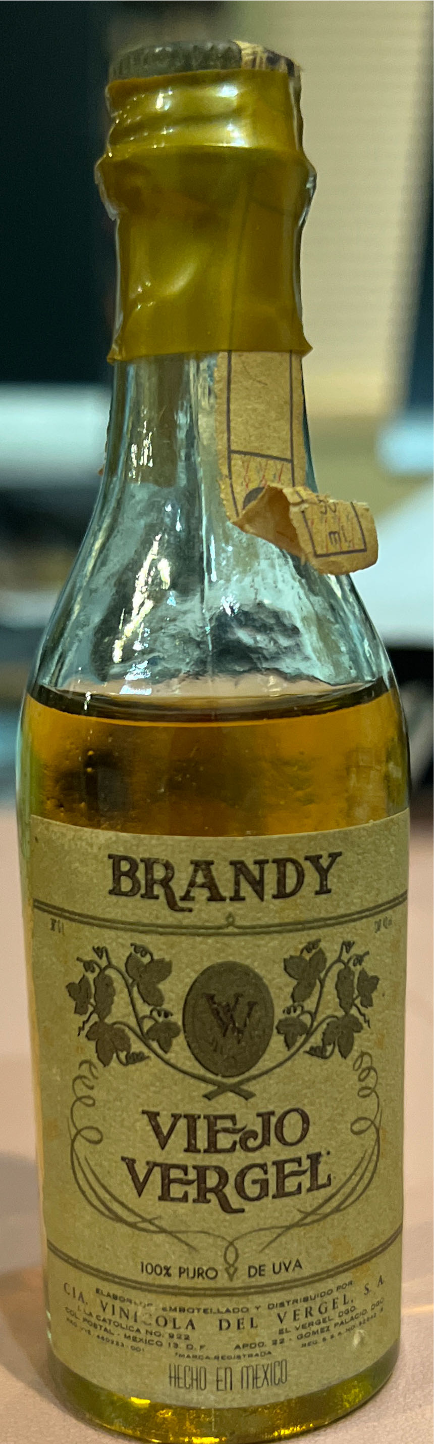 Viejo Vergel  alcohol collectible - Main Image 2