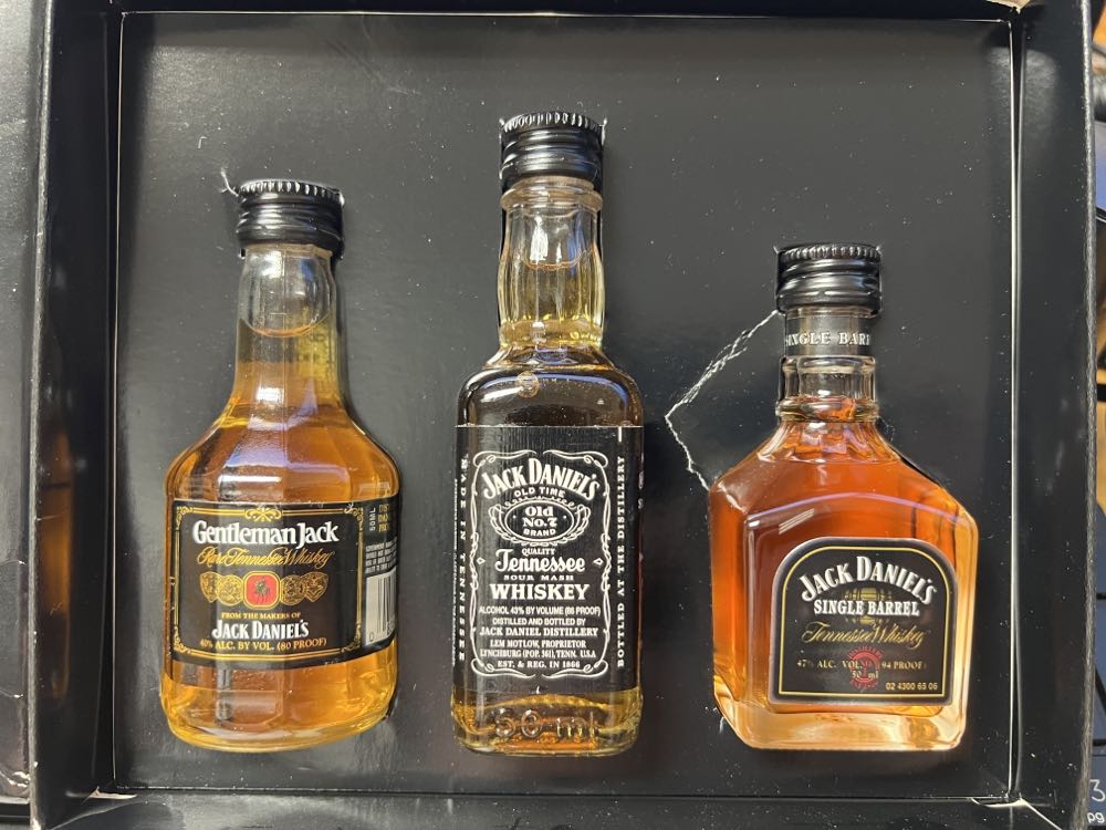  Family Of Fine Wiskey  50 ml 3 pc set - Jack Daniel’s Distillery, Lynchburg, TN (50 mL) alcohol collectible [Barcode 082184084335] - Main Image 3