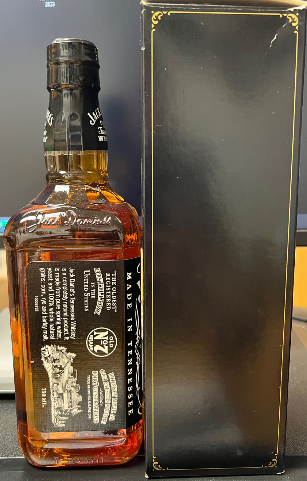 Black Label 2003 With Box - Jack Daniel’s Distillery, Lynchburg, TN (750 mL) alcohol collectible - Main Image 4