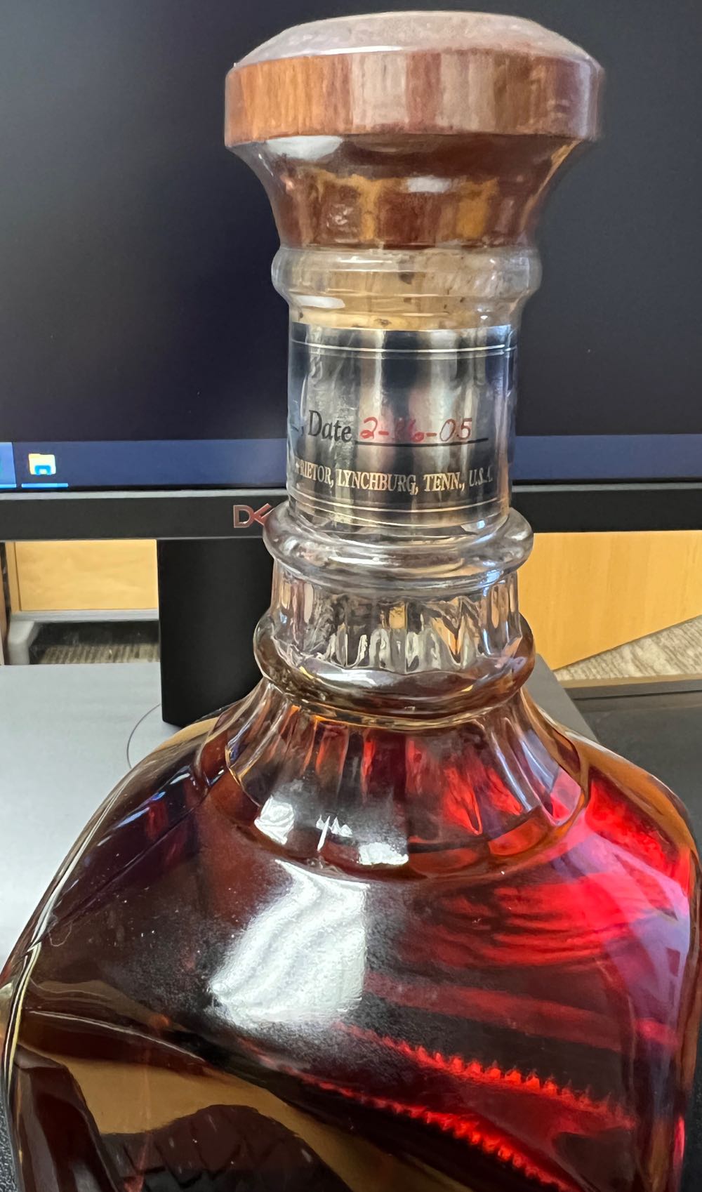 Single Barrel 2005 No Banderol - Jack Daniel’s Distillery, Lynchburg, TN (700 mL) alcohol collectible - Main Image 3