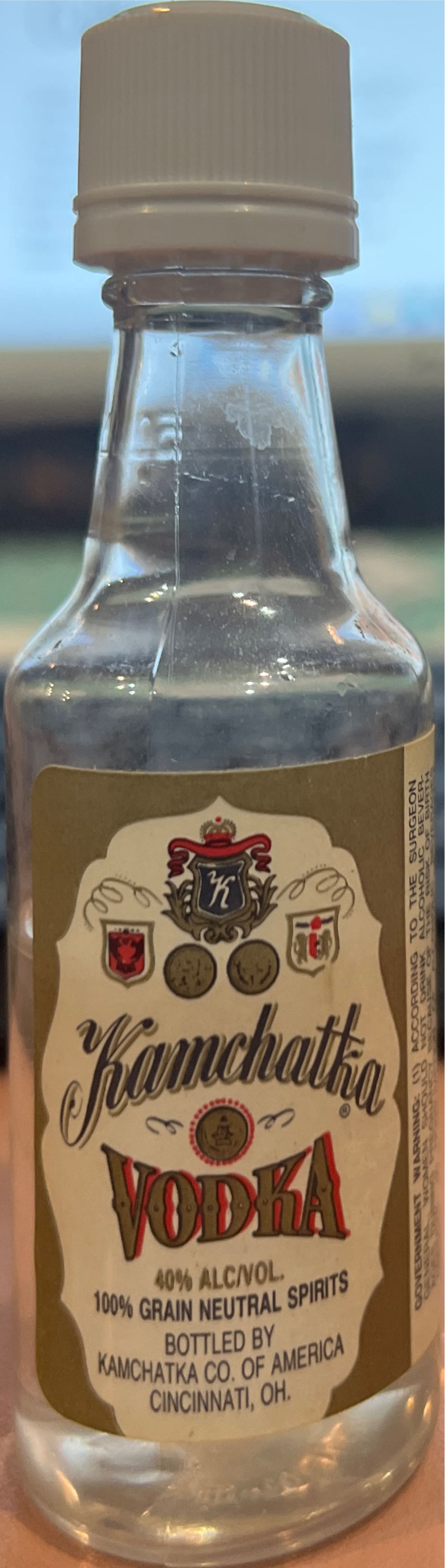 Kamchatka Vodka  alcohol collectible [Barcode 080686160908] - Main Image 2