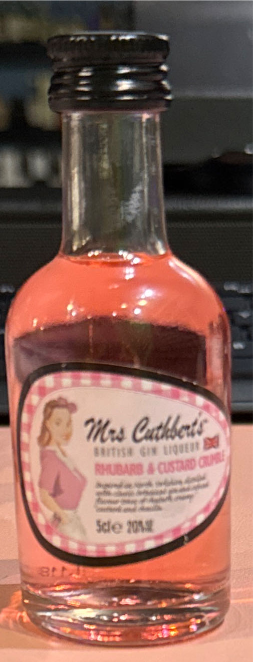 Mrs Cuthbert’s Lemon Drizzle Cake Gin Liqueur  alcohol collectible [Barcode 5060119770510] - Main Image 2