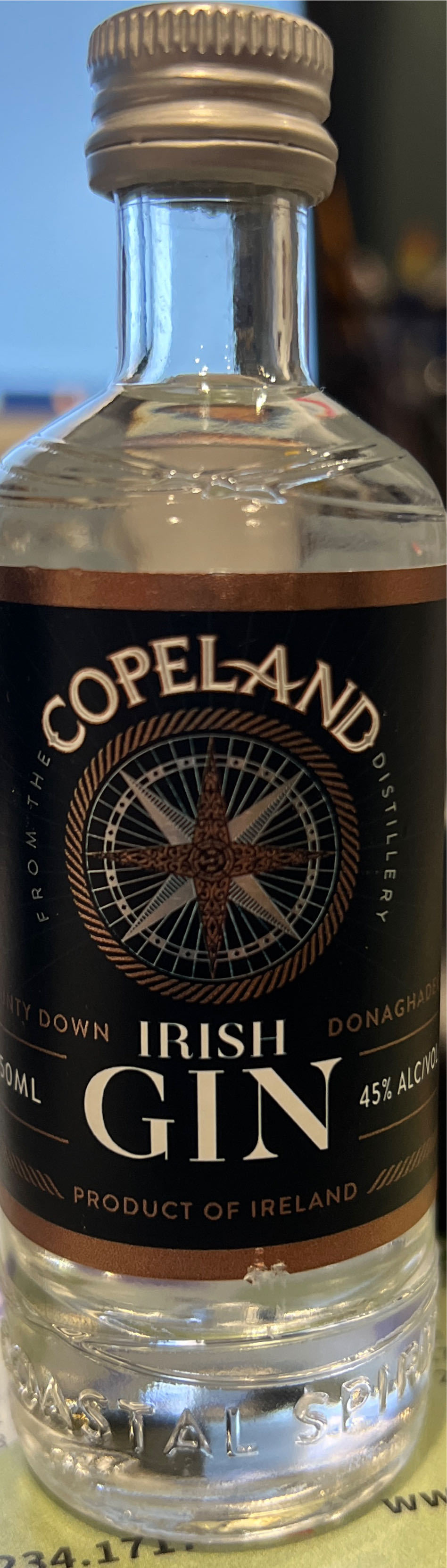 Copeland Irish Gin  (50 mL) alcohol collectible [Barcode 5060497320376] - Main Image 2