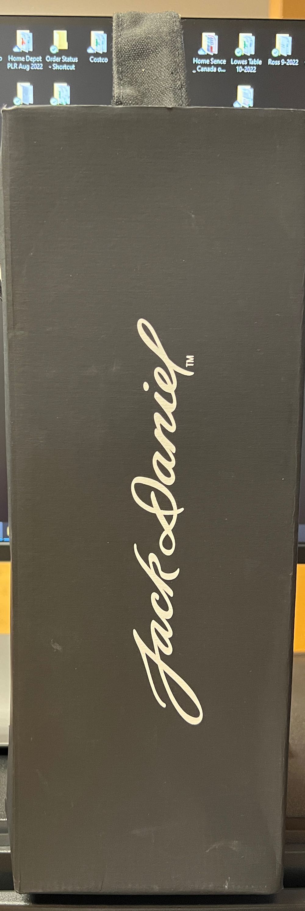 Black Label Fabric Case 1.75l Asia - Jack Daniel’s Distillery, Lynchburg, TN (1.75 L) alcohol collectible - Main Image 4