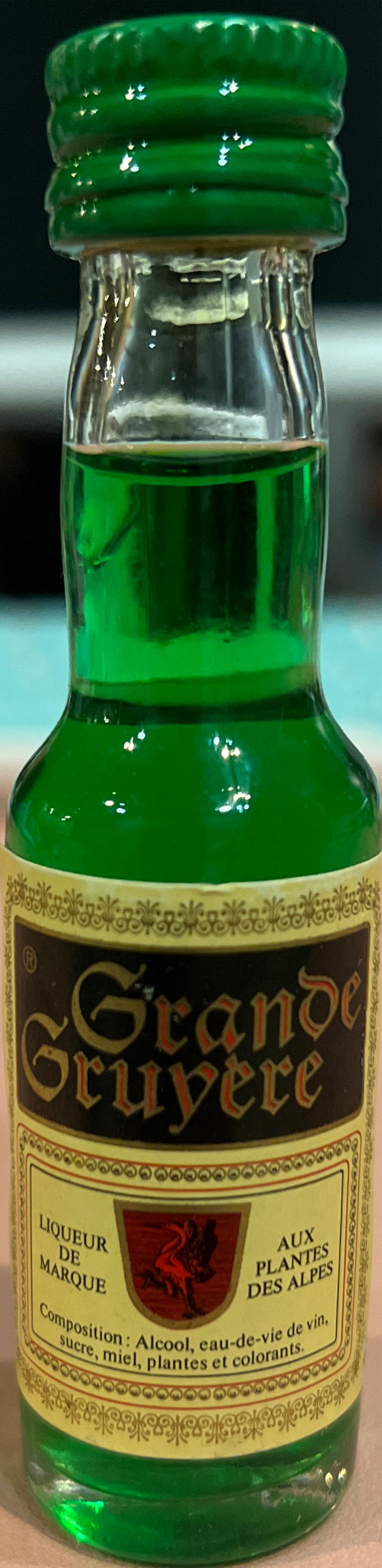 Estrella Jalisco Beer 018200258152