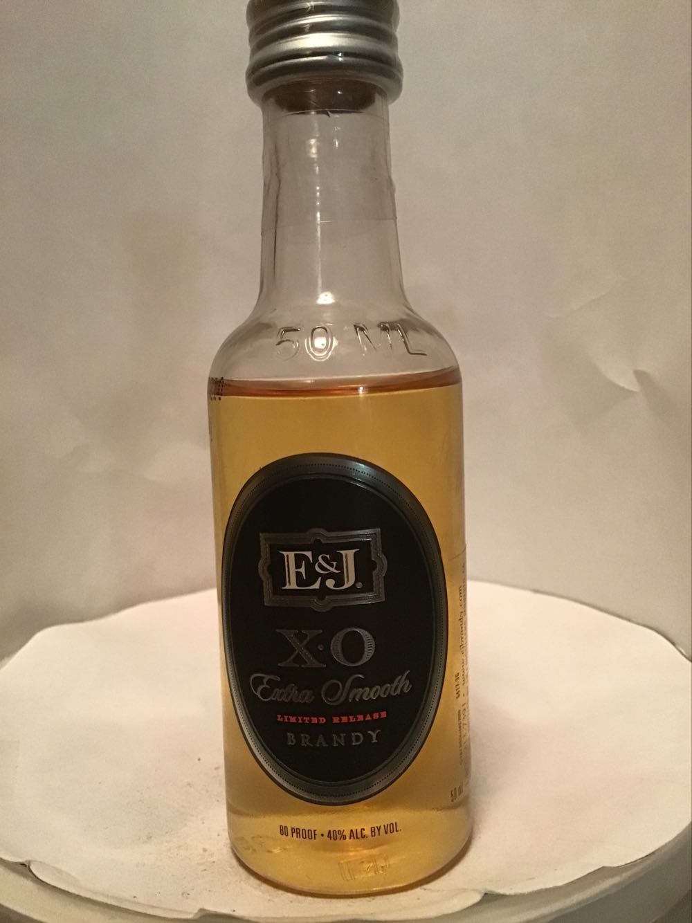 E & J Peach - E & J Distillers (50 mL) alcohol collectible [Barcode 085000022771] - Main Image 2