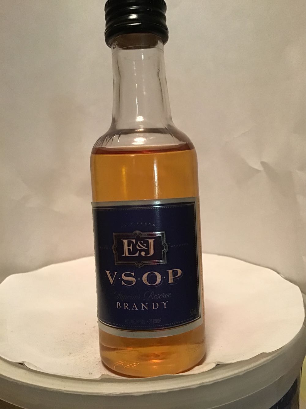E & J Peach - E & J Distillers (50 mL) alcohol collectible [Barcode 085000022771] - Main Image 3
