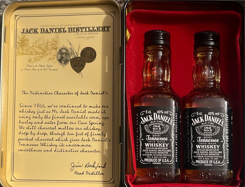 Tin - Mini 2 Glass Shooters Gold Metal - Jack Daniel’s (50 mL) alcohol collectible - Main Image 2