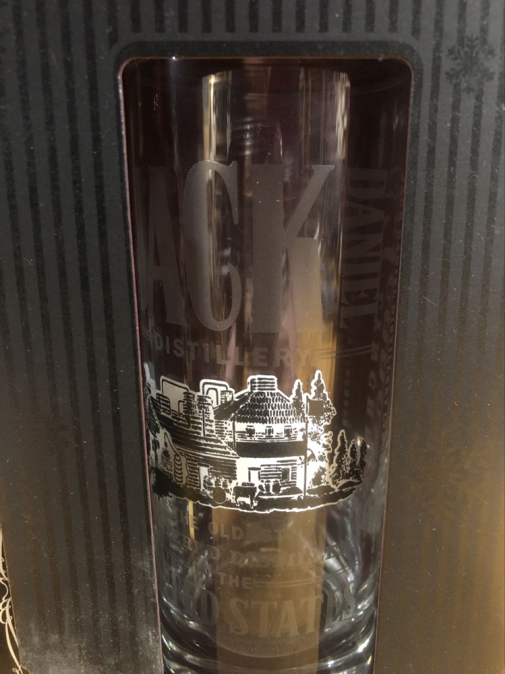 BOX SET : Black Label Holiday (e)  (750 mL) alcohol collectible - Main Image 3