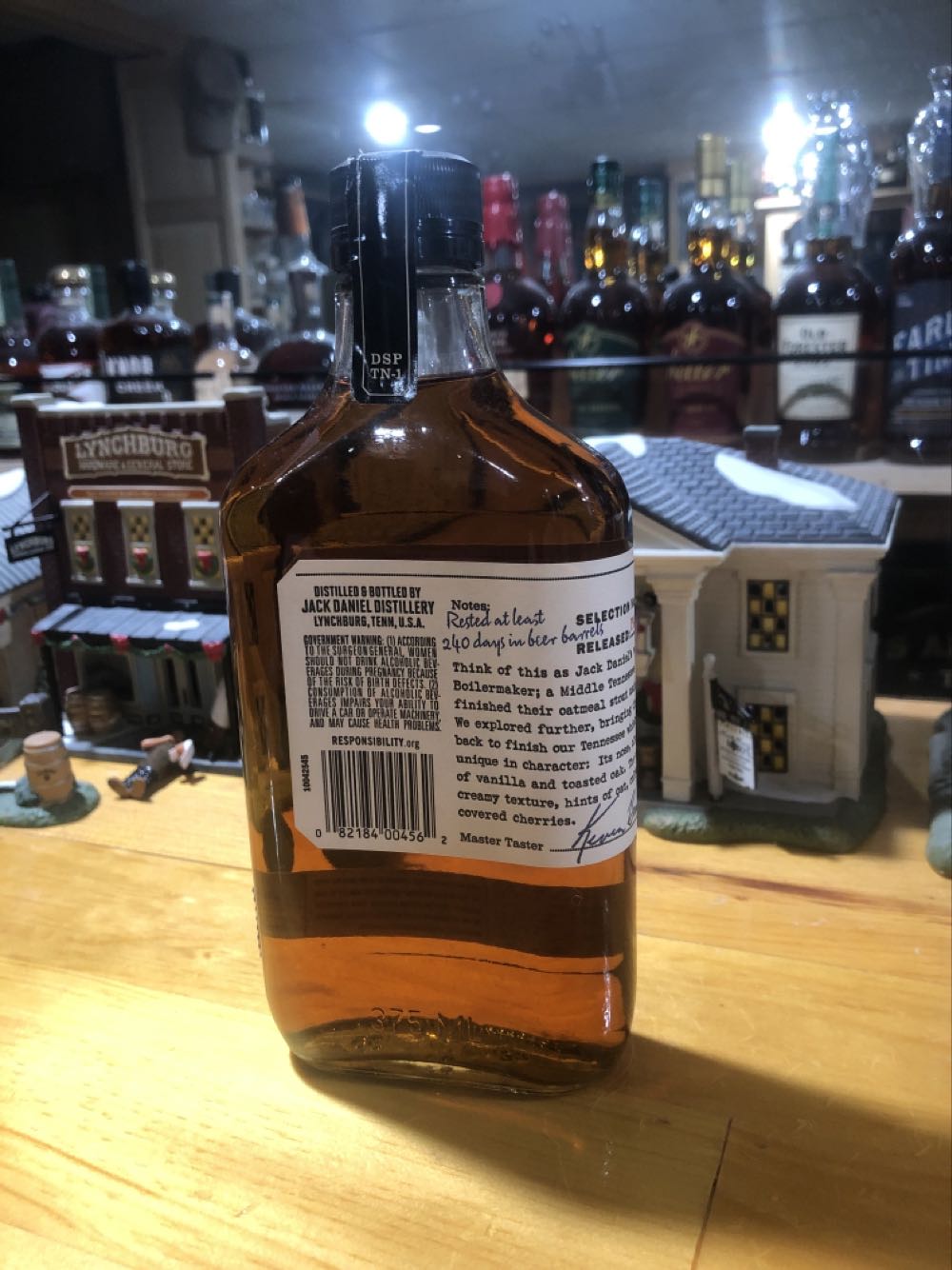 LIQUOR : Tasters #5  (375 mL) alcohol collectible - Main Image 2