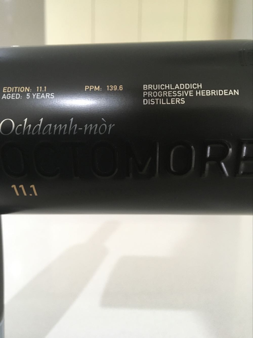 Octomore 11.1 - Islay (4 L) alcohol collectible [Barcode 5055807413541] - Main Image 4
