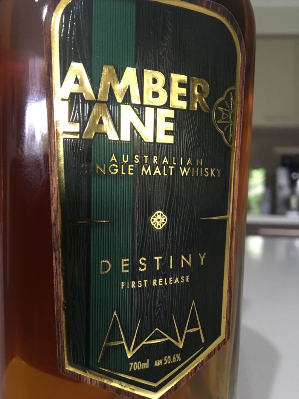 Amber Lane Destiny - Amber Lane (700 mL) alcohol collectible [Barcode 9369999623043] - Main Image 2