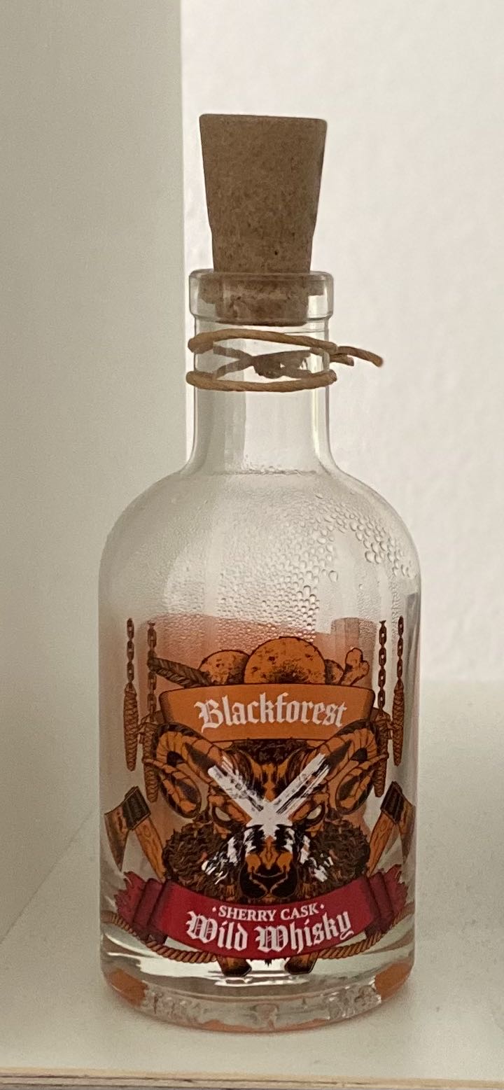 Blackforest Wild Whiskey Sherry cask - Franz Wild (200 mL) alcohol collectible [Barcode 4260283487899] - Main Image 3