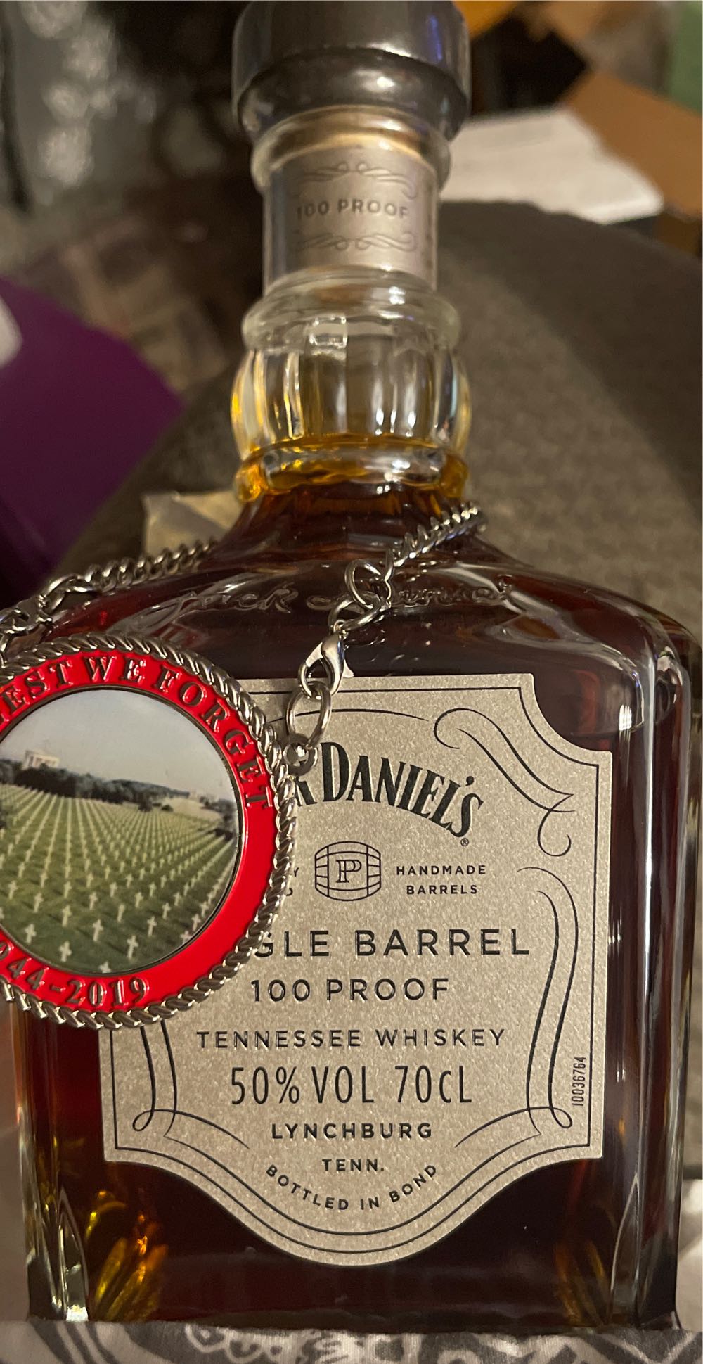 D-Day 75th Anniversary - Jack Daniel‘s Distillery (750 mL) alcohol collectible - Main Image 4