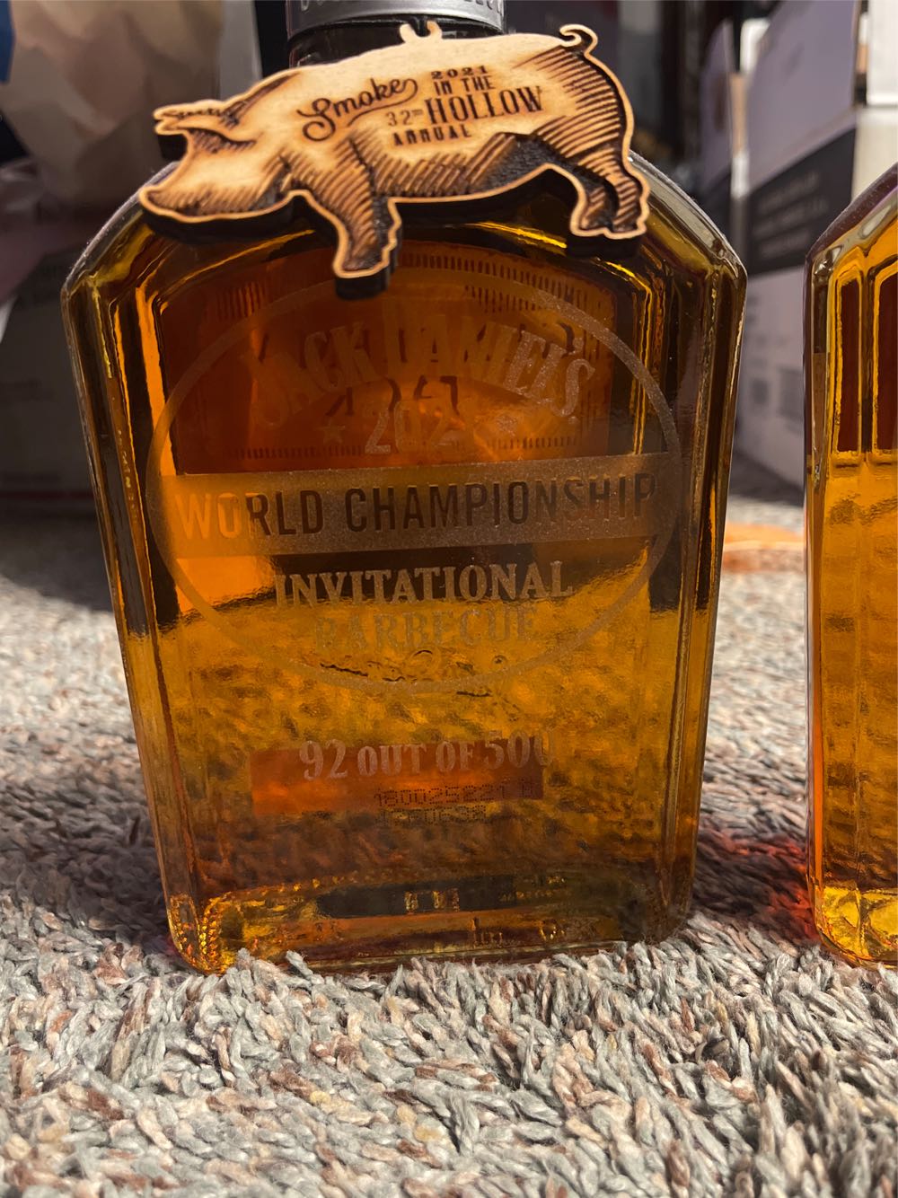 Smoke In The Hollow BBQ 2021 - Jack Daniel‘s Distillery (750 mL) alcohol collectible - Main Image 2
