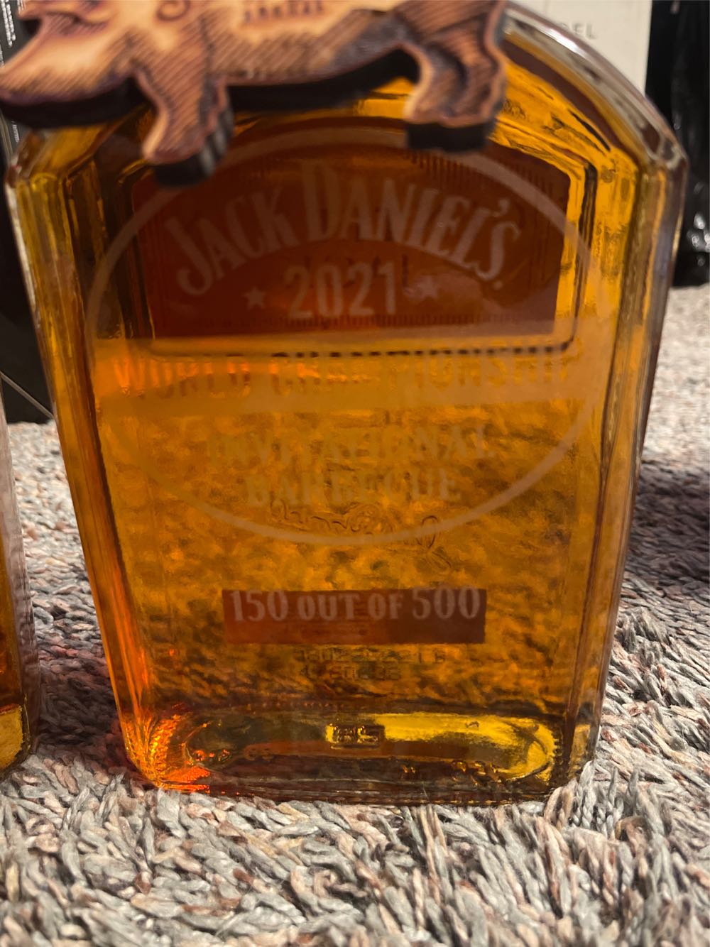 Smoke In The Hollow BBQ 2021 - Jack Daniel‘s Distillery (750 mL) alcohol collectible - Main Image 3