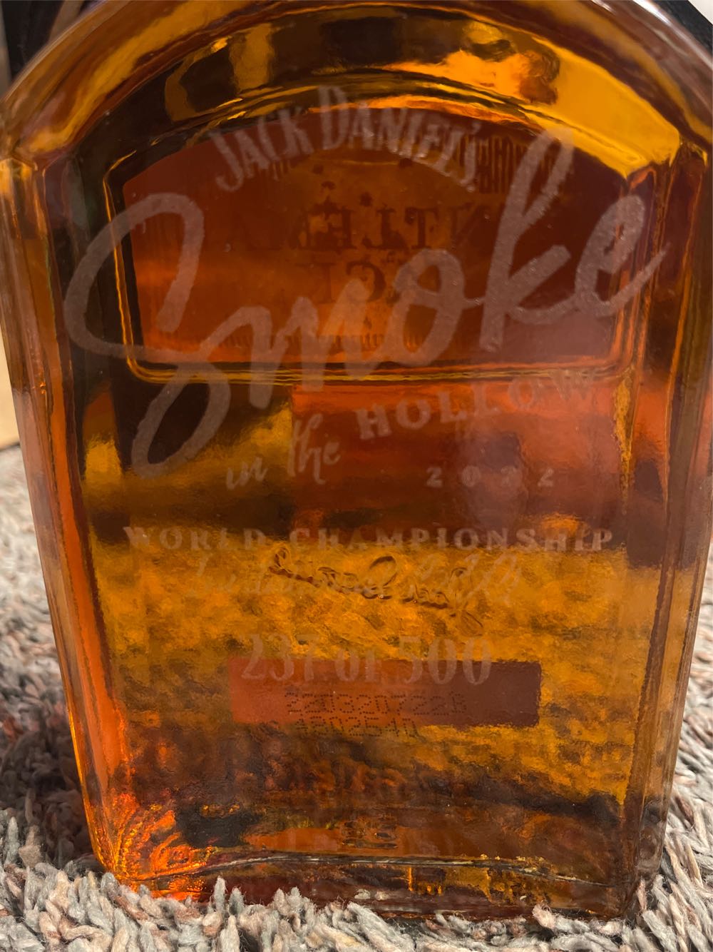 Smoke In The Hollow BBQ 2022 - Jack Daniel‘s Distillery (750 mL) alcohol collectible - Main Image 3
