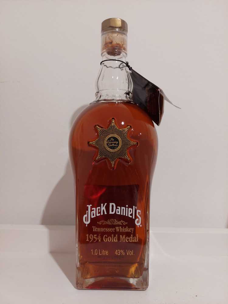 Liquor Locker Merry Christmas 