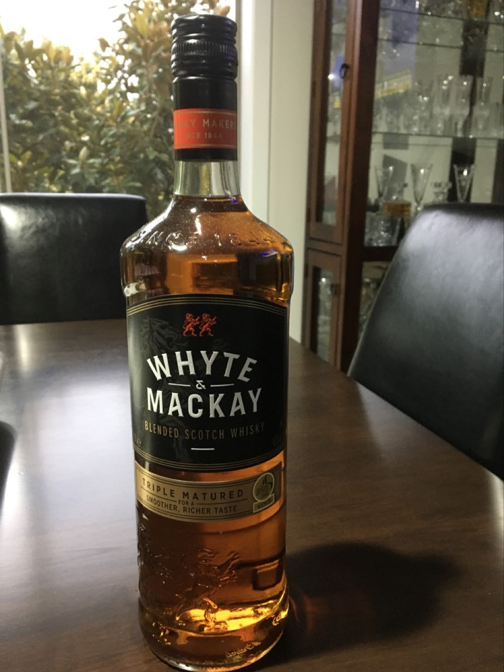 Whyte & Mackay - Whyte & Mackay Limited (1 L) alcohol collectible [Barcode 5010196065047] - Main Image 4