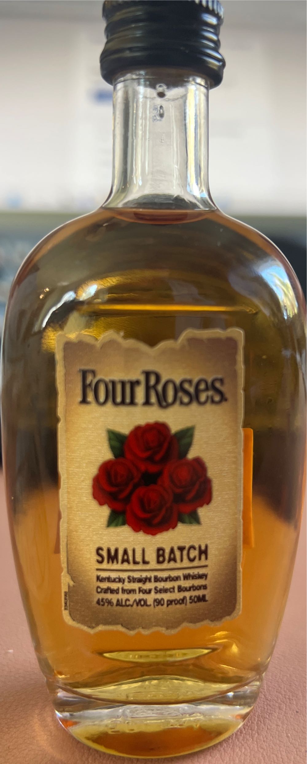 Four Roses Small Batch - Four roses distillery (50 mL) alcohol collectible [Barcode 040232498282] - Main Image 3