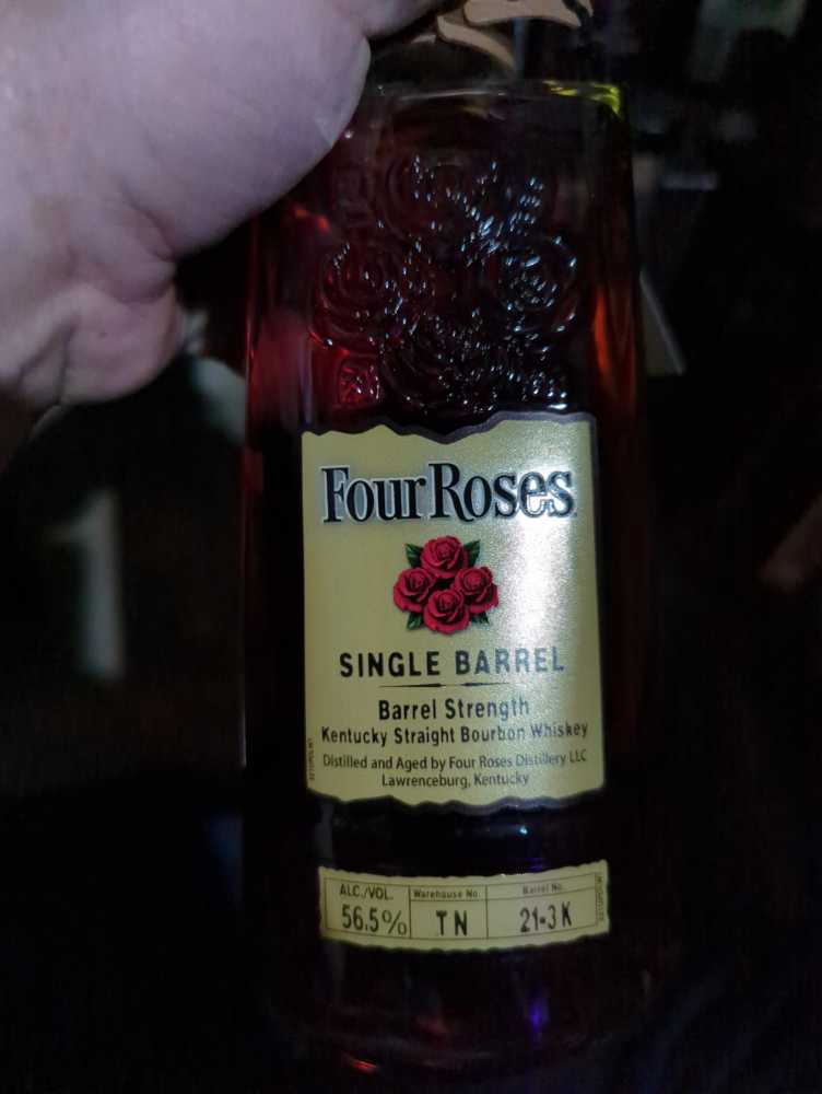 Four Roses Barrel Strength   alcohol collectible [Barcode 103200004318] - Main Image 2