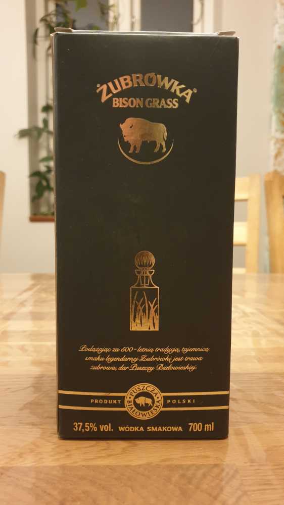 Źubrówka Vodka 700ml 37,5% Poland - Zubrowka (700 mL) alcohol collectible [Barcode 5900343005302] - Main Image 3