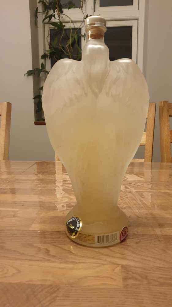 Angels Tears Gold Vodka 1000ml 40%  (1000 mL) alcohol collectible [Barcode 702811663817] - Main Image 2