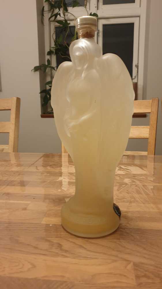 Angels Tears Gold Vodka 1000ml 40%  (1000 mL) alcohol collectible [Barcode 702811663817] - Main Image 3