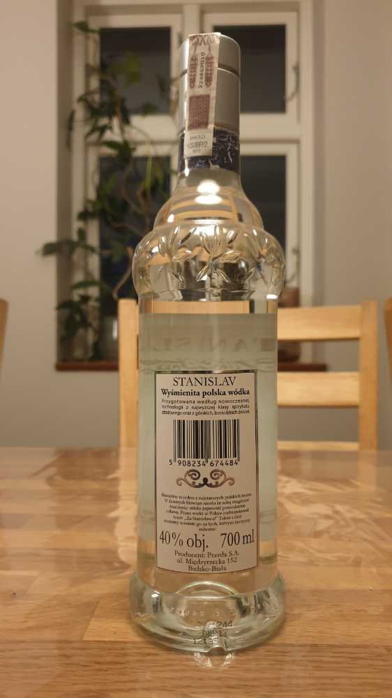 Stanislav Premium Luxury Vodka 700ml 40% Poland - Pravda S.A. (700 mL) alcohol collectible [Barcode 5908234674484] - Main Image 2