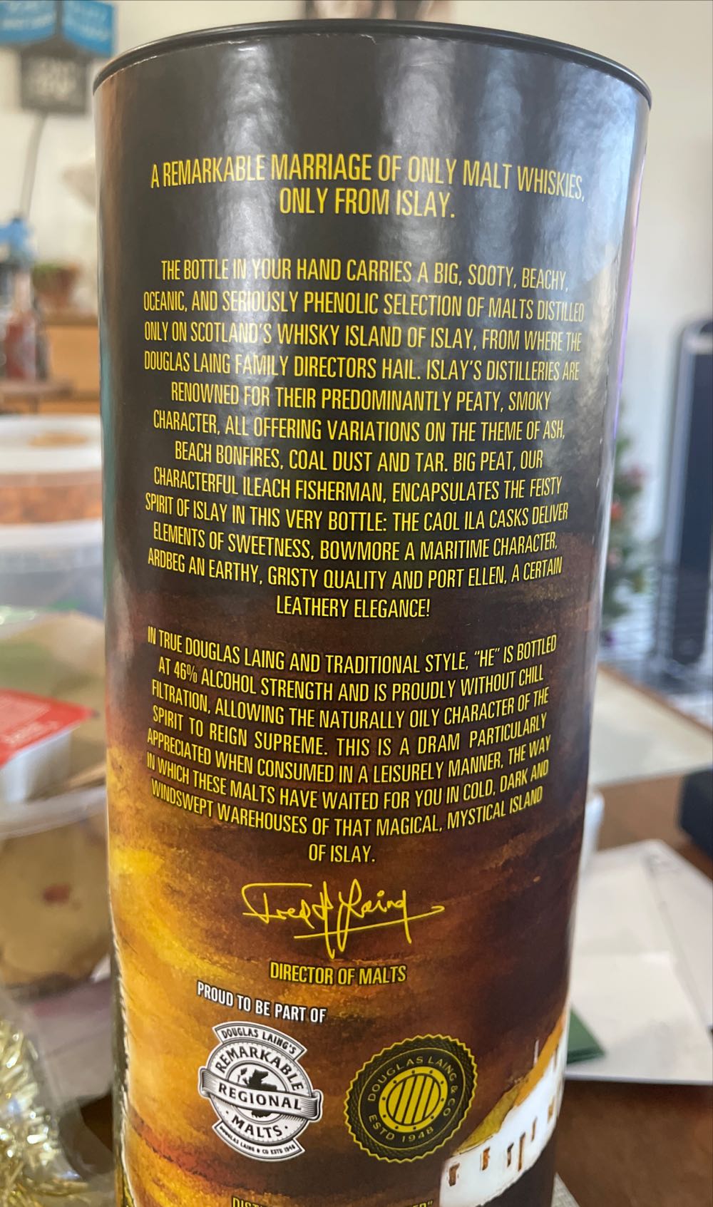 Big Peat Islay Blended Malt Scotch Whisky - A Shovelful Of Islay Single Malt Scotch (750 mL) alcohol collectible [Barcode 5014218798418] - Main Image 2