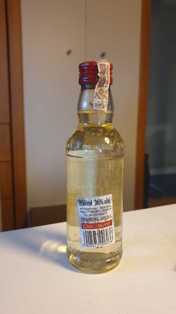 Zoladkowa Gorzka Czarna Wisniq Vodka 200ml 36% - Zoladkowa (200 mL) alcohol collectible [Barcode 5902573006036] - Main Image 2